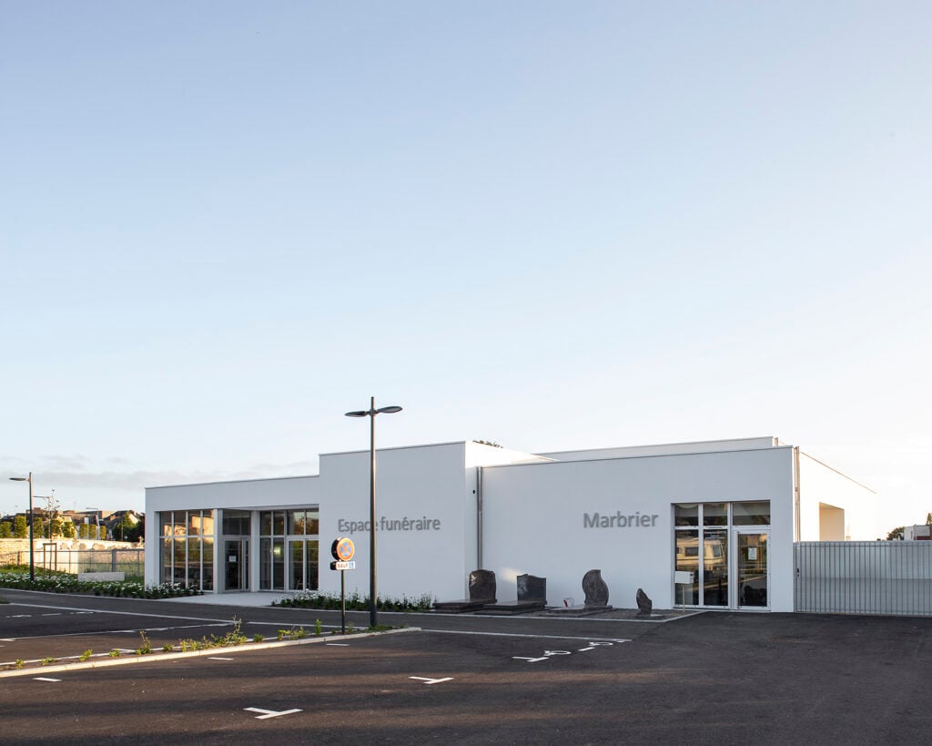 Espace Funeraire / ALTA architectes