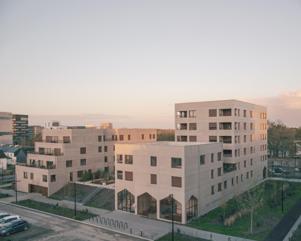 ALTA Architecture - Aviateur - Saint-Jacques-de-la-Lande © Charly Broyez