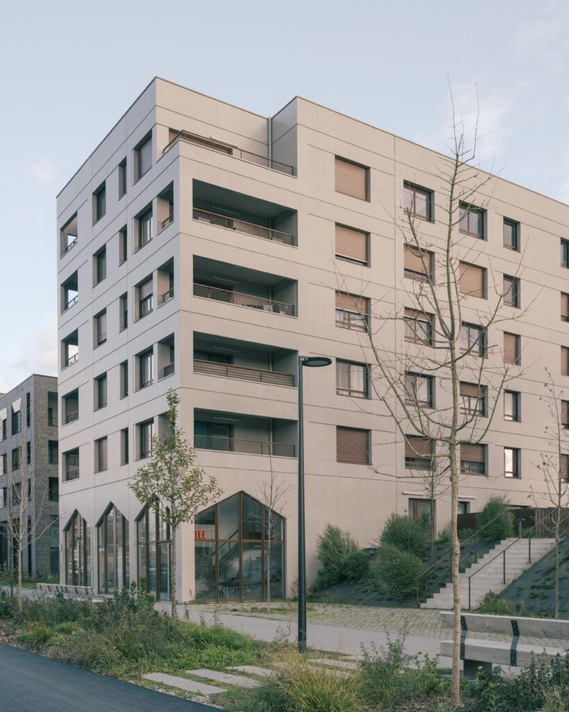 ALTA Architecture - Aviateur - Saint-Jacques-de-la-Lande © Charly Broyez